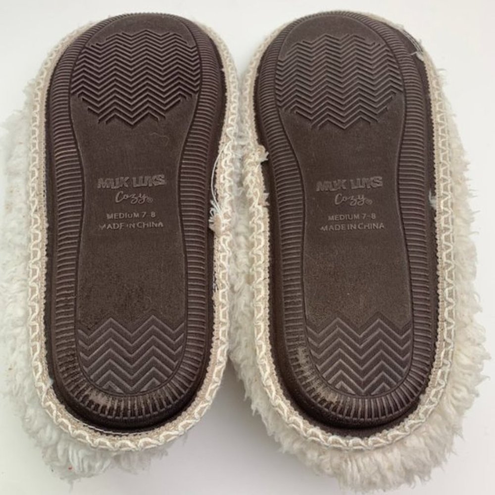 Muk Luks White Cozy Faux Fur Bootie Slipper - Picture 9 of 9
